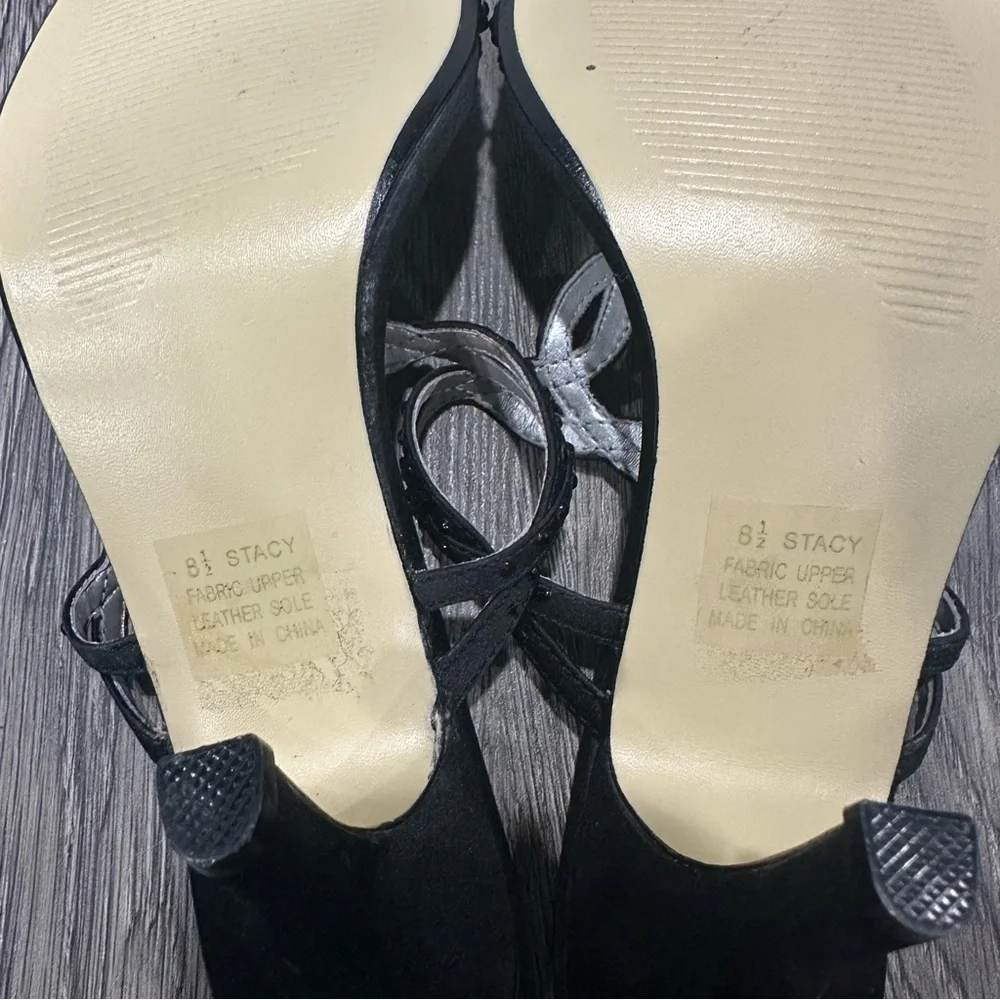 Covergirl Collection NWOT Stacy Shoes Black Heels Size 8 1/2